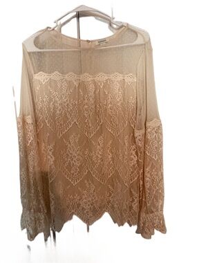 Sundance Sheer Lace Top in Cream